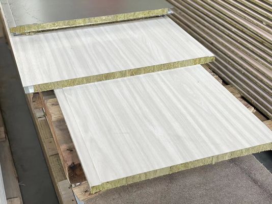 satın al Tekne Yapımı İçin İzoleli Kompozit Paneller 2500mmx550mmx25mm Çevrimiçi üretim
